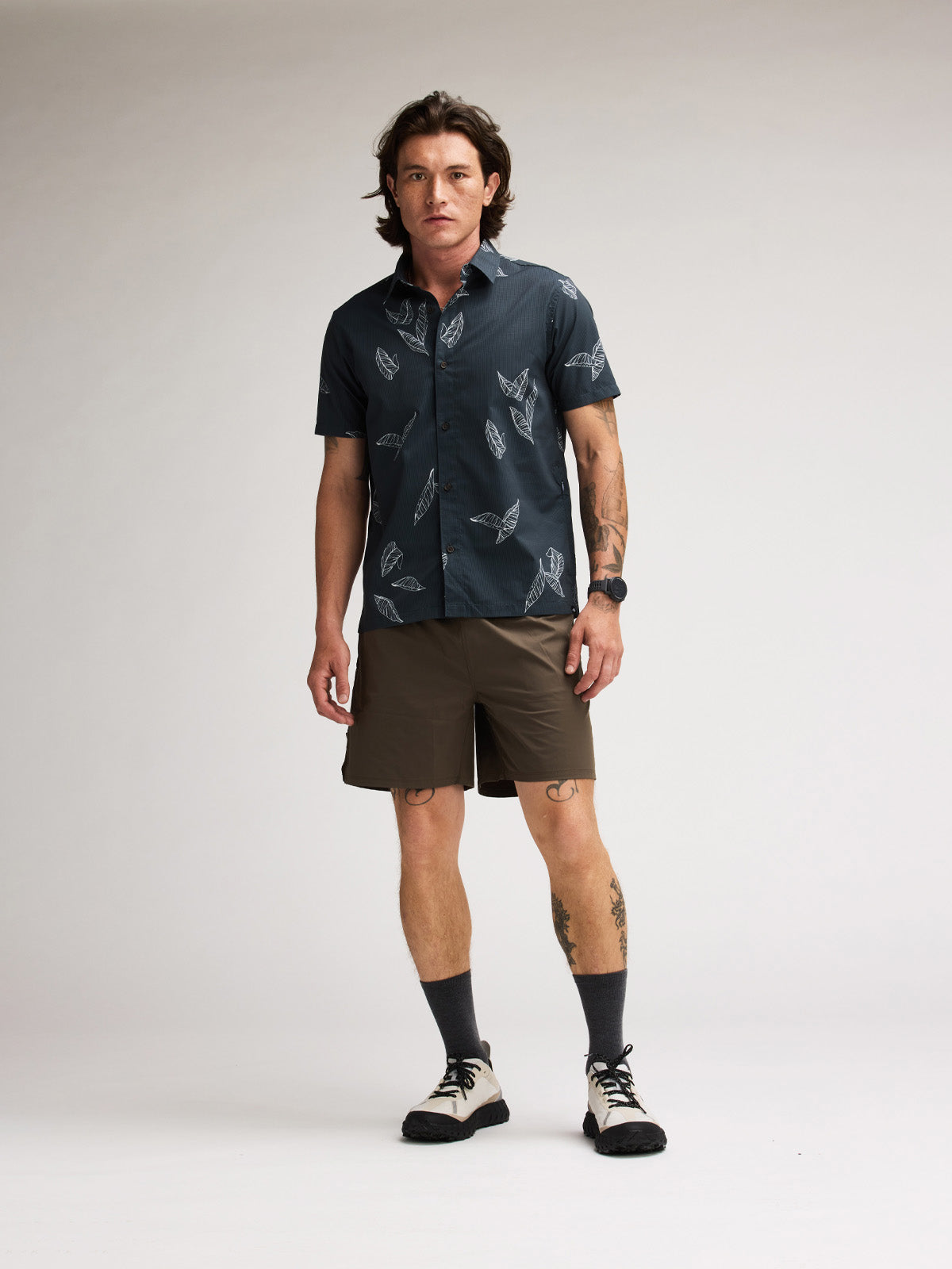 image-variant-color-slate-leaves--