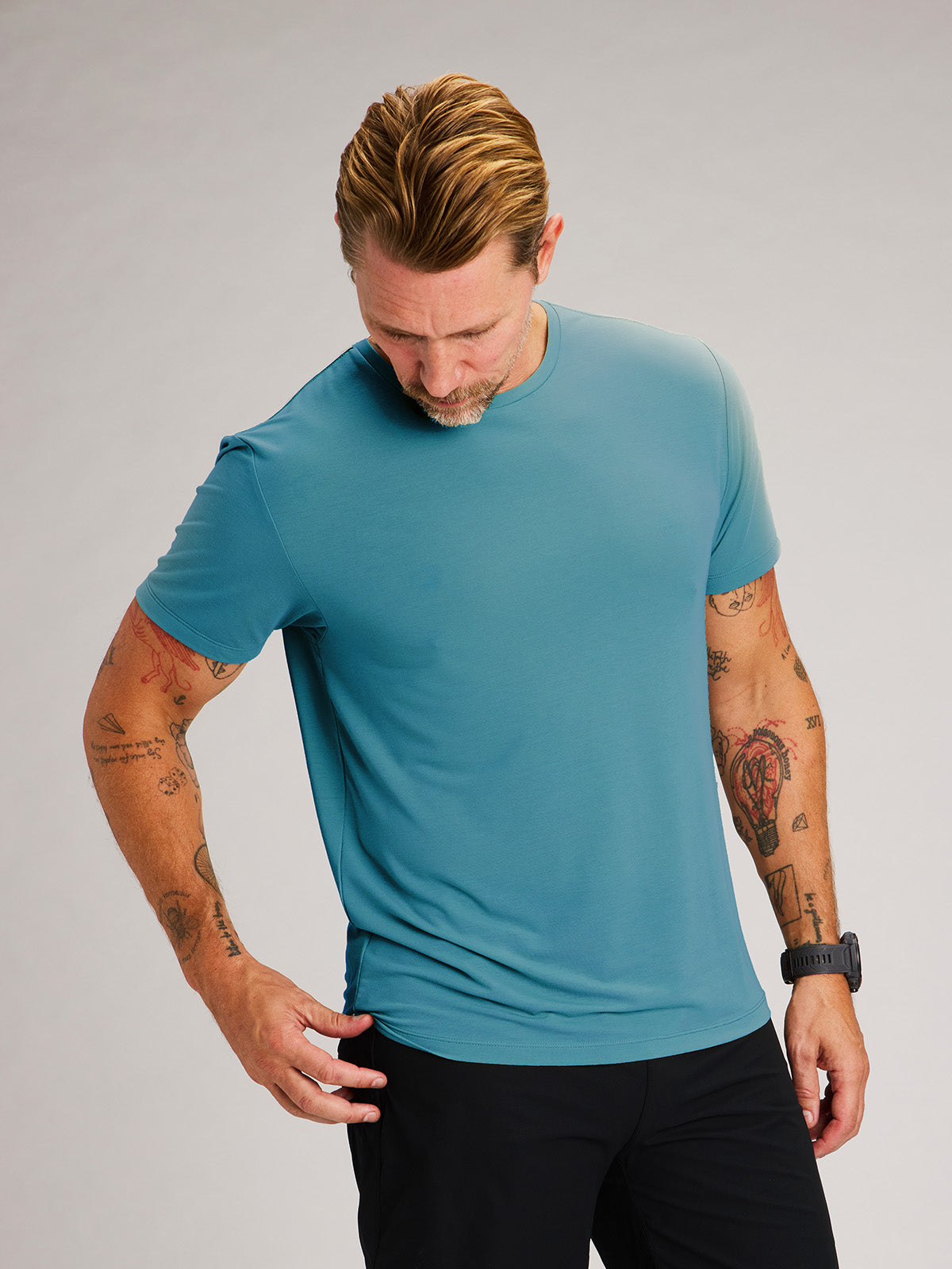 Basis Tee