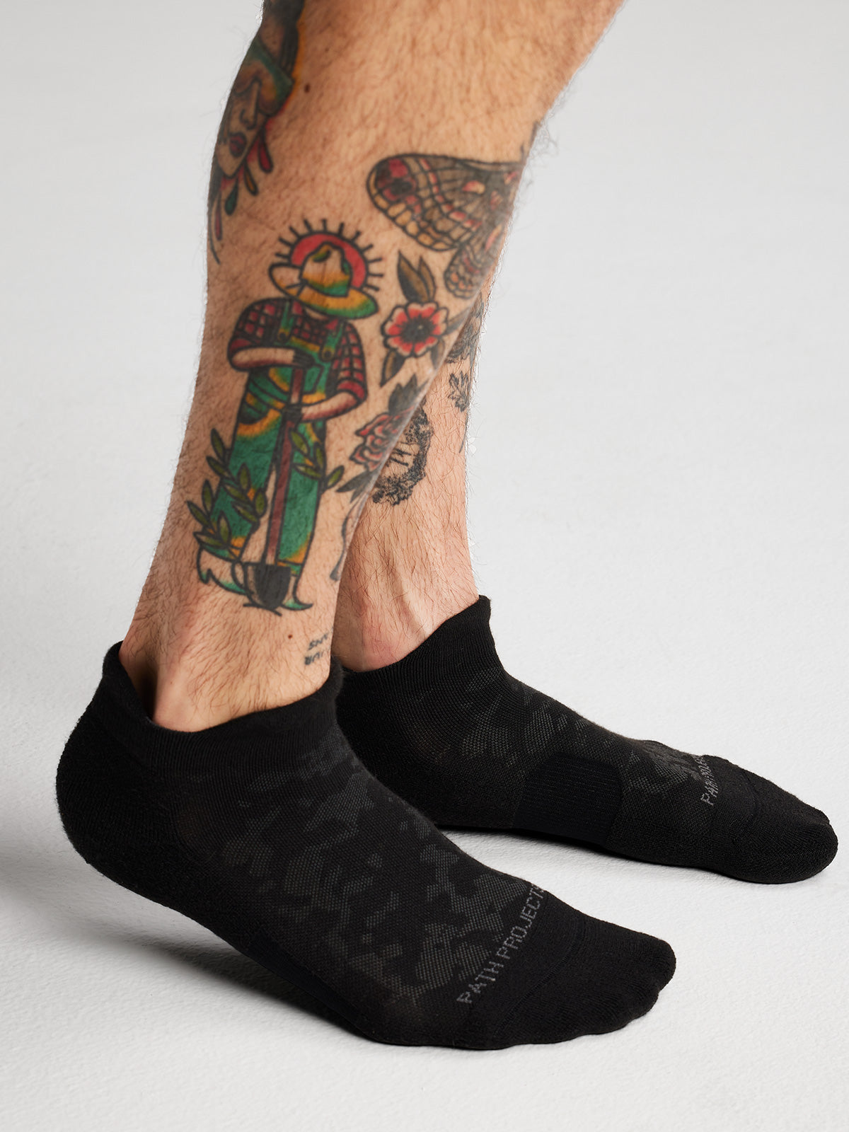 image-variant-color-black--