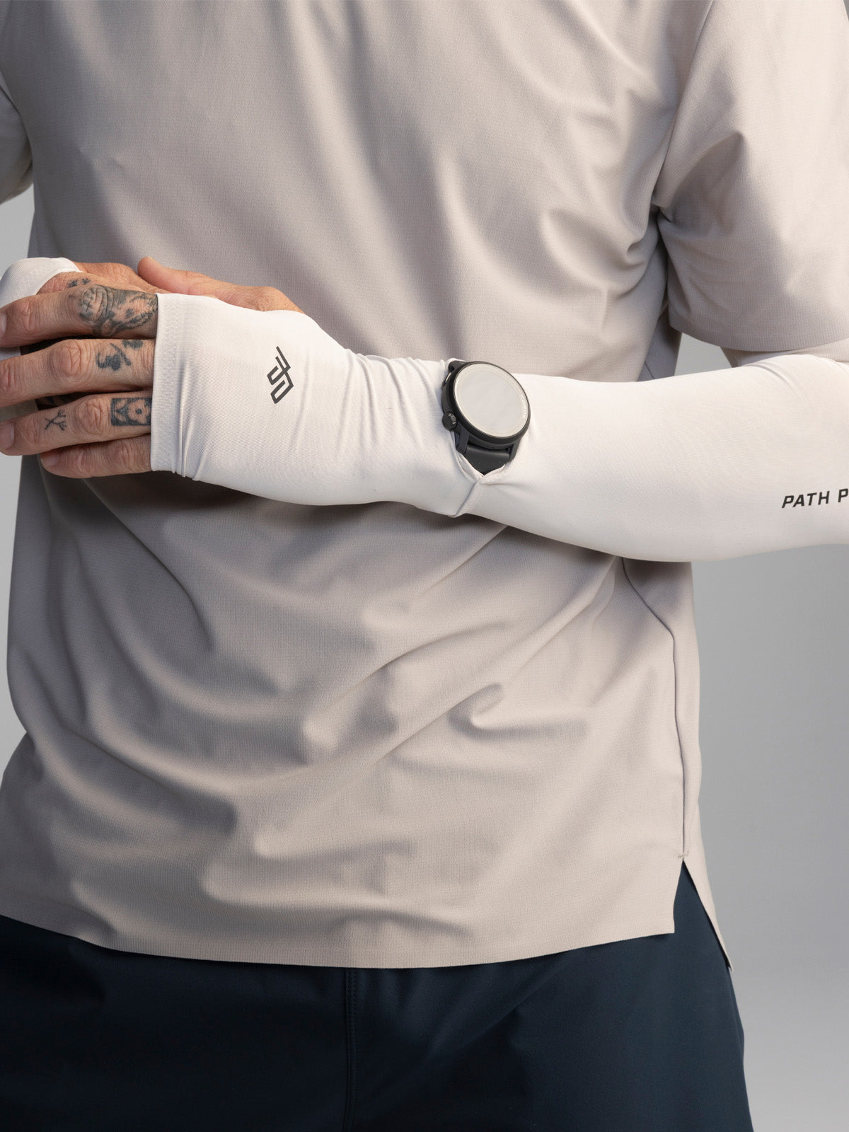 image-variant-color-bone-white--