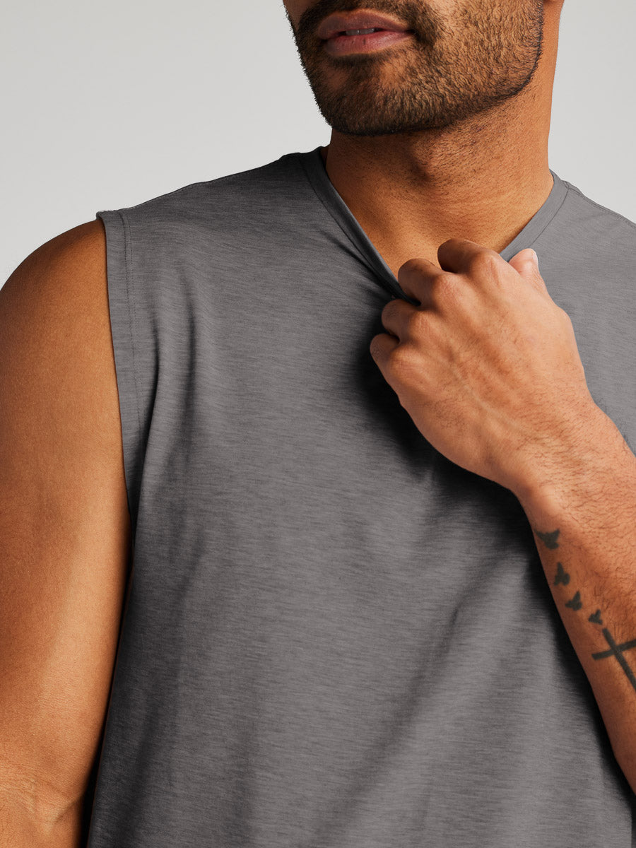 Basis Sleeveless Tee