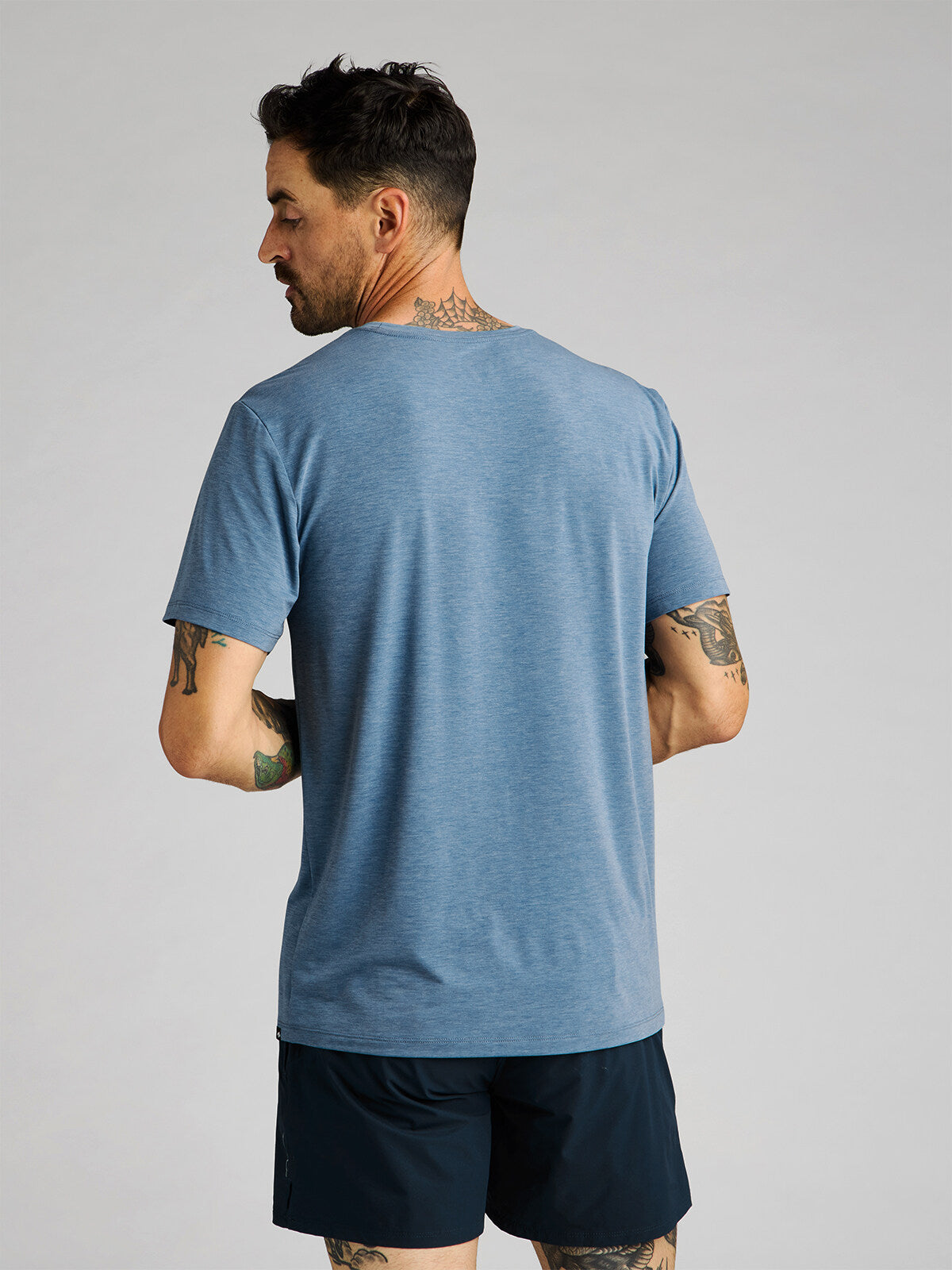 Basis Tee