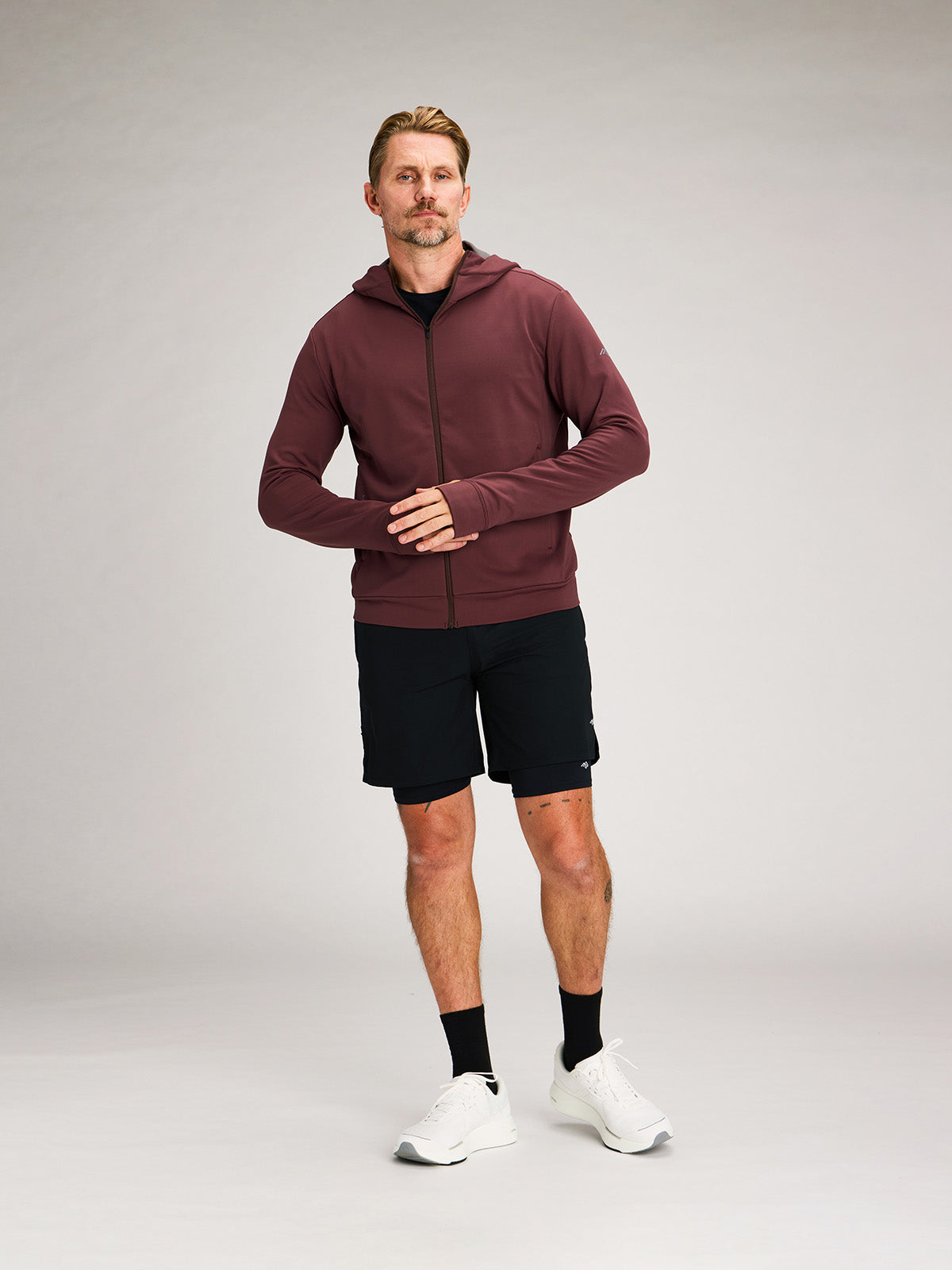 image-variant-color-deep-mahogany--